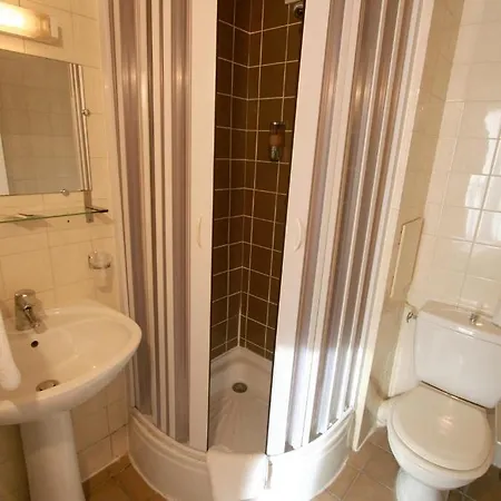 Denfert-montparnasse מלון 2*