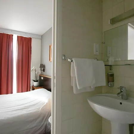 Denfert-montparnasse מלון