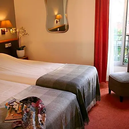 Hotel Denfert-montparnasse Paříž