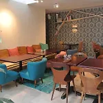 Hotel Denfert-montparnasse 2*