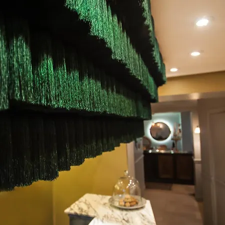 ダンフェール モンパルナス ホテル